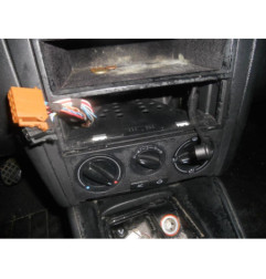 Interrupteur de leve vitre arriere gauche VOLKSWAGEN GOLF 4