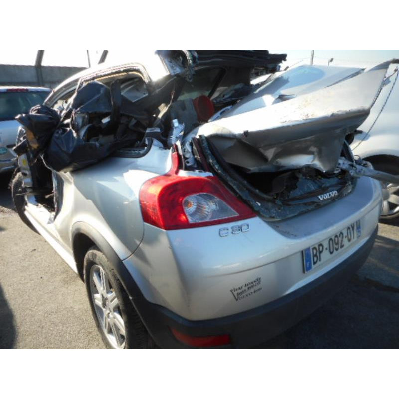 Vitre avant gauche VOLVO C 30 Photo n°4