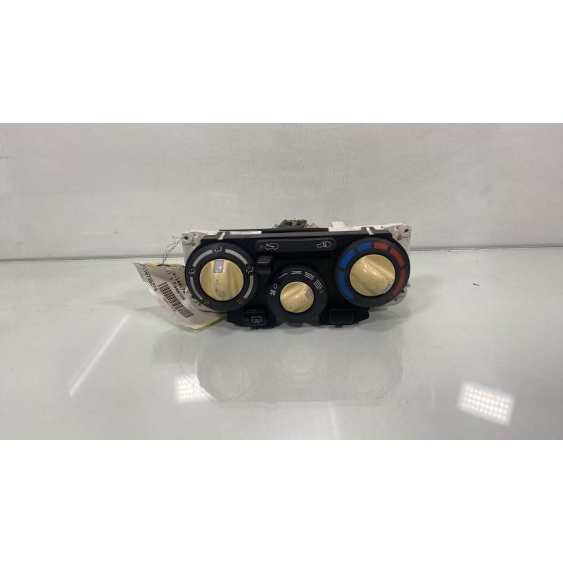 Commande chauffage NISSAN MICRA 3 Photo n°1
