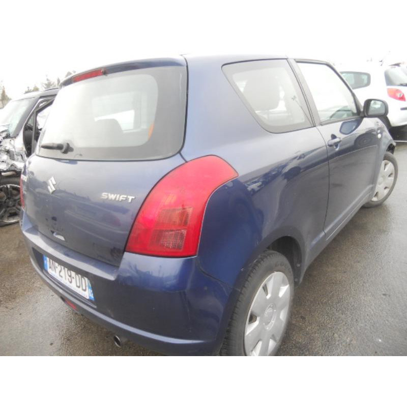 Retroviseur droit SUZUKI SWIFT 3 Photo n°6