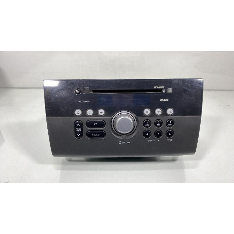 Autoradio d'origine SUZUKI SWIFT 3 Photo n°1