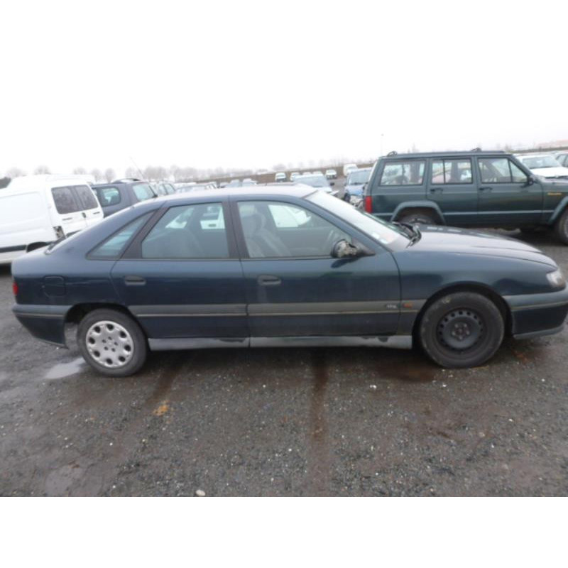 Interrupteur de leve vitre avant gauche RENAULT SAFRANE Photo n°5