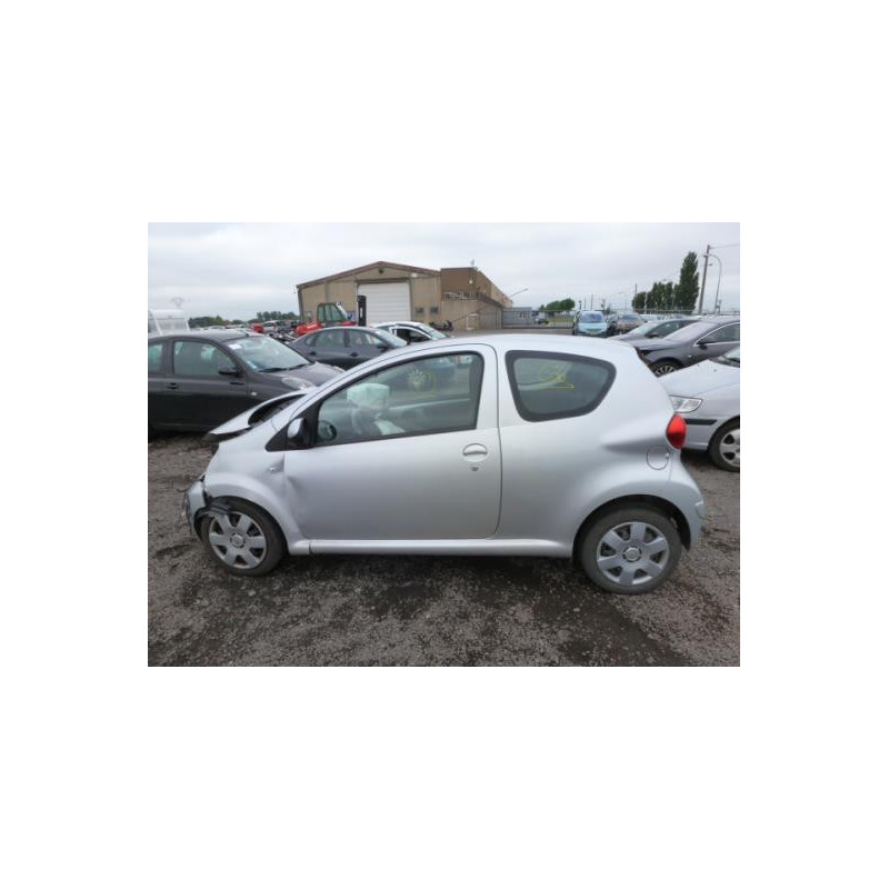 Custode arriere gauche TOYOTA AYGO 1 Photo n°4