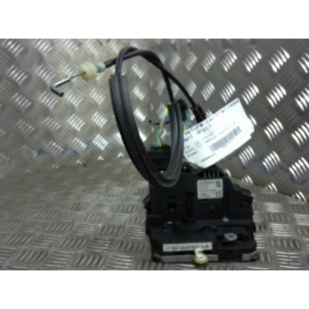 Serrure avant droit FIAT GRANDE PUNTO Photo n°1
