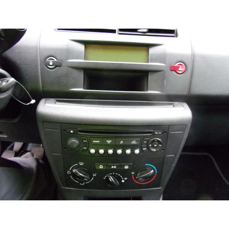 Pretensionneur de ceinture avant droit CITROEN C4 1 Photo n°8