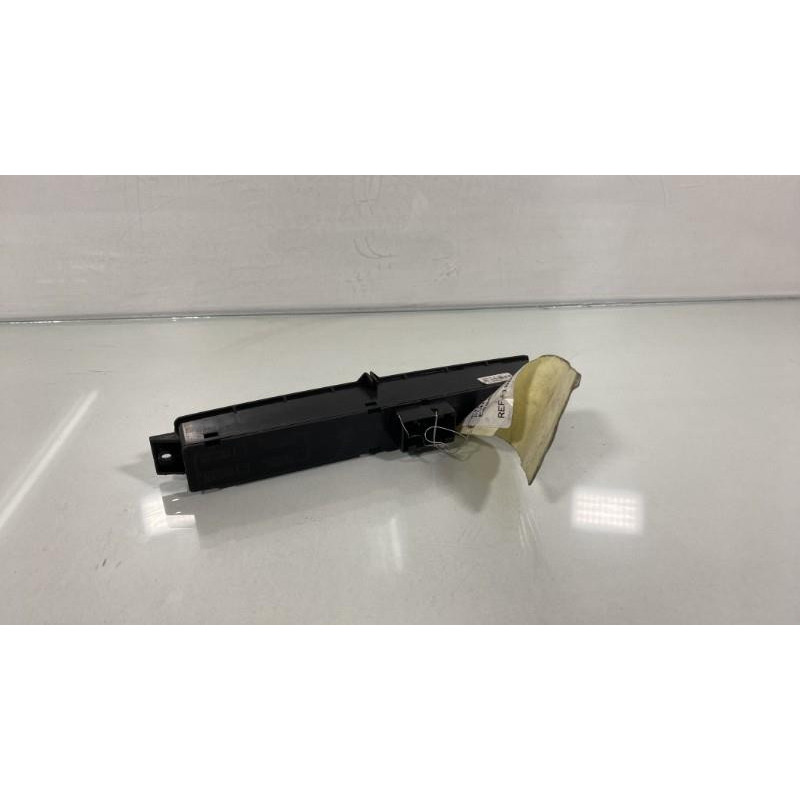 Bouton de warning FIAT GRANDE PUNTO Photo n°3