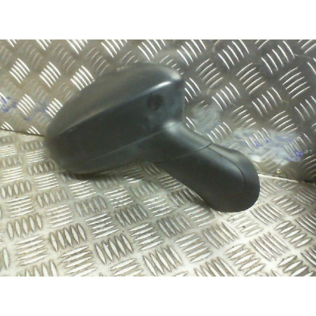 Retroviseur droit FIAT GRANDE PUNTO