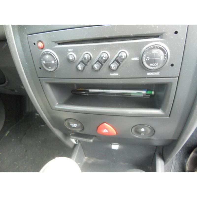 Bouton de warning RENAULT MEGANE 2 Photo n°11