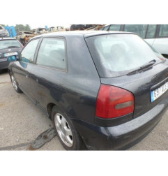 Retroviseur droit AUDI A3 1