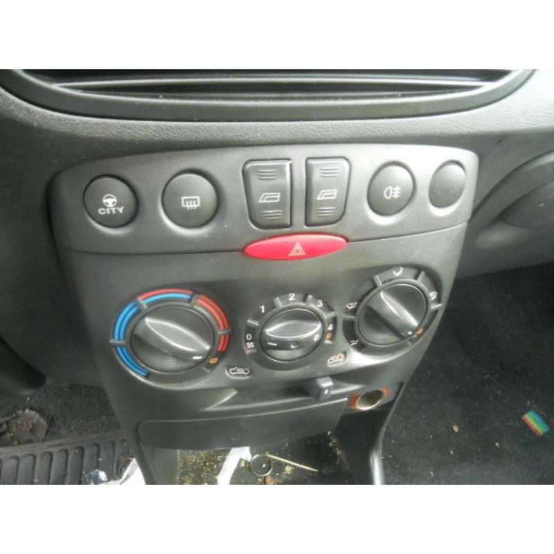 Serrure de coffre FIAT PUNTO 2 Photo n°10