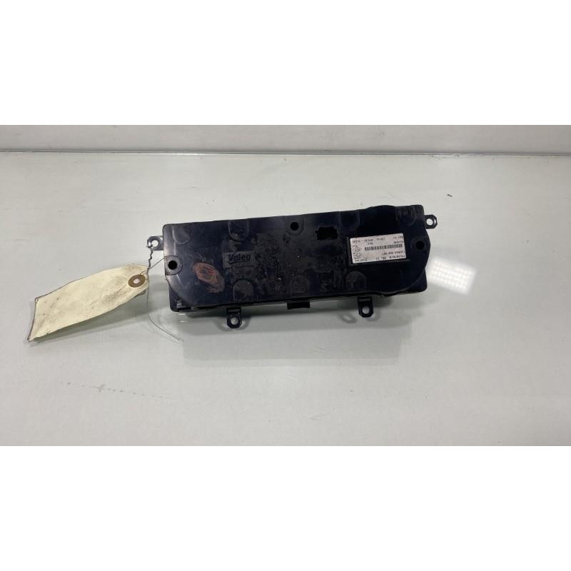 Commande chauffage RENAULT CLIO 4 Photo n°2