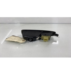 Interrupteur de leve vitre arriere droit RENAULT CLIO 4