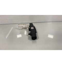 Bouton de warning OPEL ZAFIRA B