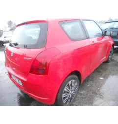 Malle/Hayon arriere SUZUKI SWIFT 3
