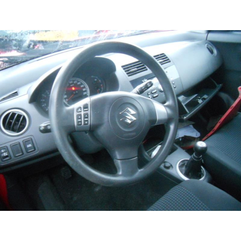 Autoradio d'origine SUZUKI SWIFT 3 Photo n°9