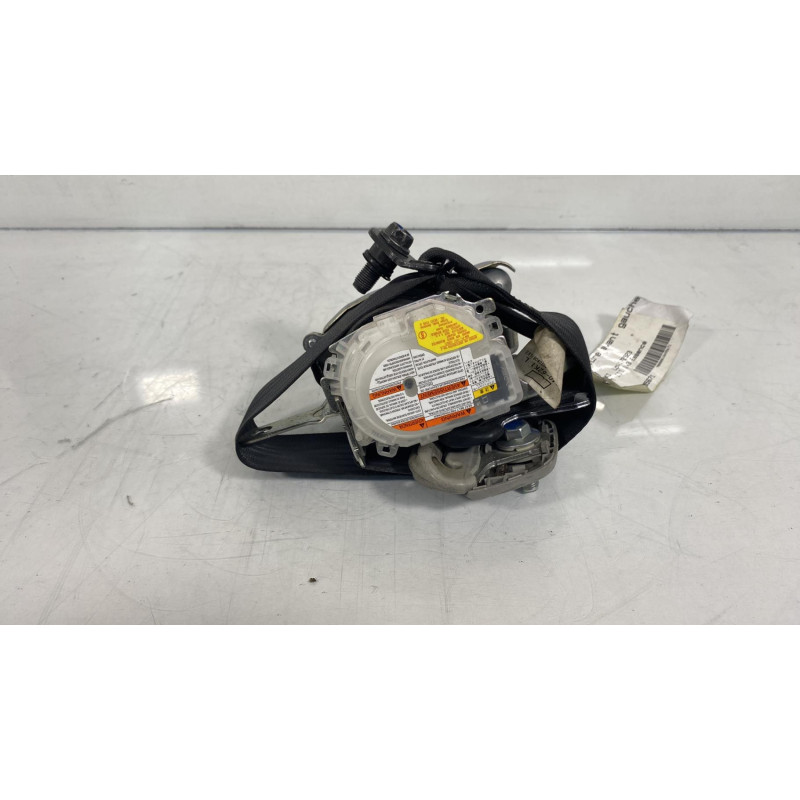 Pretensionneur de ceinture avant gauche SUZUKI SWIFT 3 Photo n°2