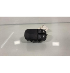 Interrupteur de leve vitre avant gauche FORD FOCUS 1 Photo n°1