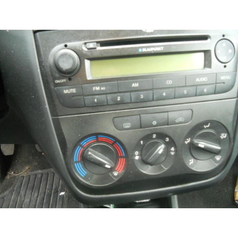 Retroviseur droit FIAT GRANDE PUNTO Photo n°11