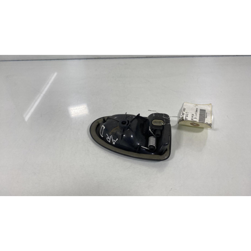 Poignee interieur arriere droit RENAULT CLIO 2 Photo n°3