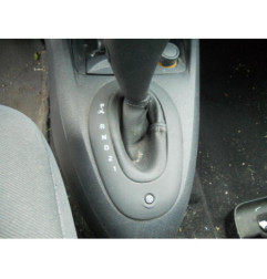 Poignee interieur avant gauche RENAULT CLIO 2