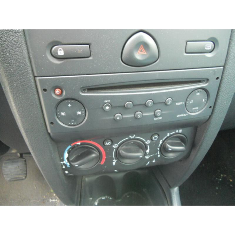 Poignee interieur avant gauche RENAULT CLIO 2 Photo n°10