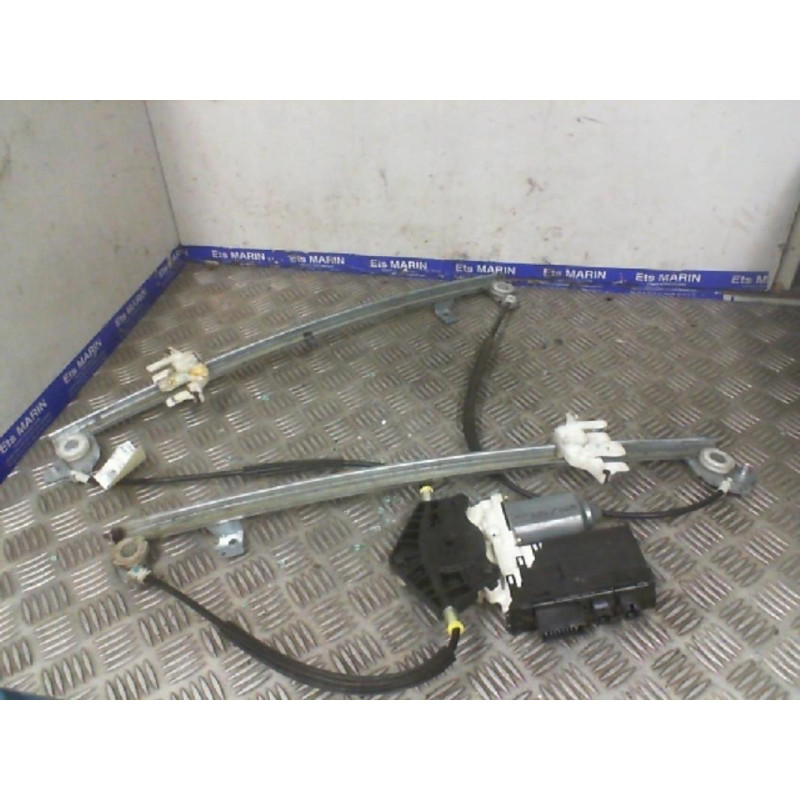 Leve vitre electrique avant gauche FIAT ULYSSE 2 Photo n°1