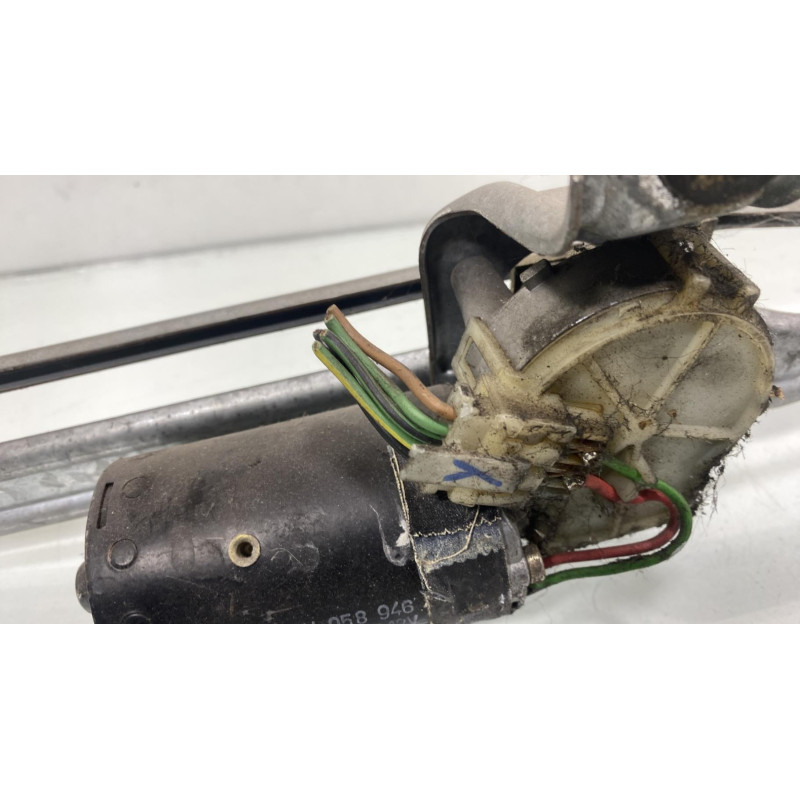 Moteur essuie glace avant VOLKSWAGEN GOLF 2 Photo n°4