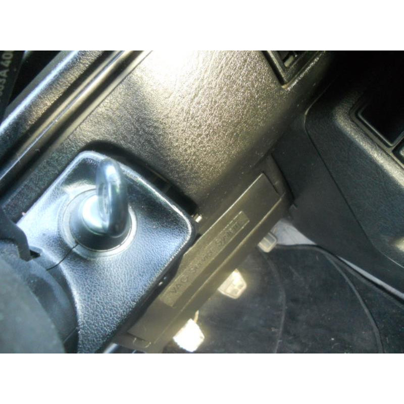 Moteur essuie glace avant VOLKSWAGEN GOLF 2 Photo n°13