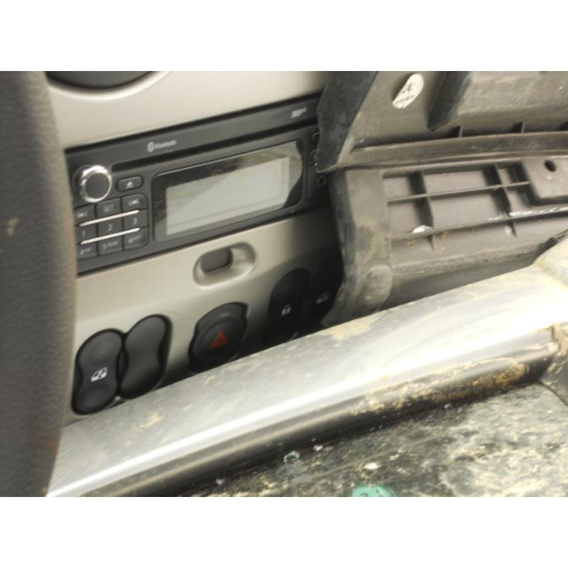 Pivot de moyeu avant gauche DACIA DUSTER 1 Photo n°6