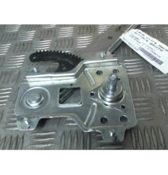 Leve vitre mecanique arriere gauche HYUNDAI I 10 1