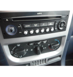 Fermeture de capot PEUGEOT 1007