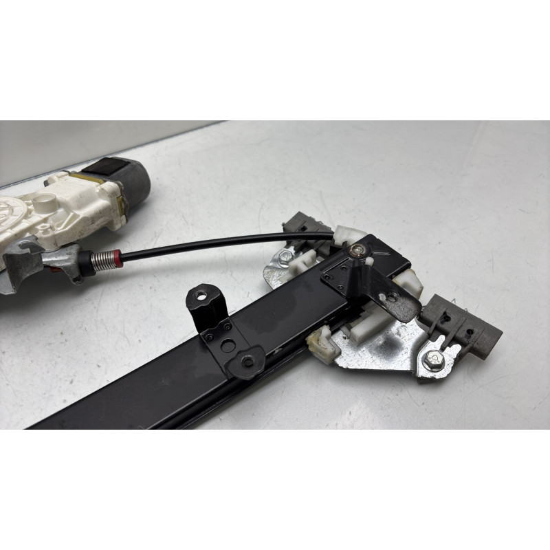Leve vitre electrique avant droit NISSAN MICRA 3 Photo n°3