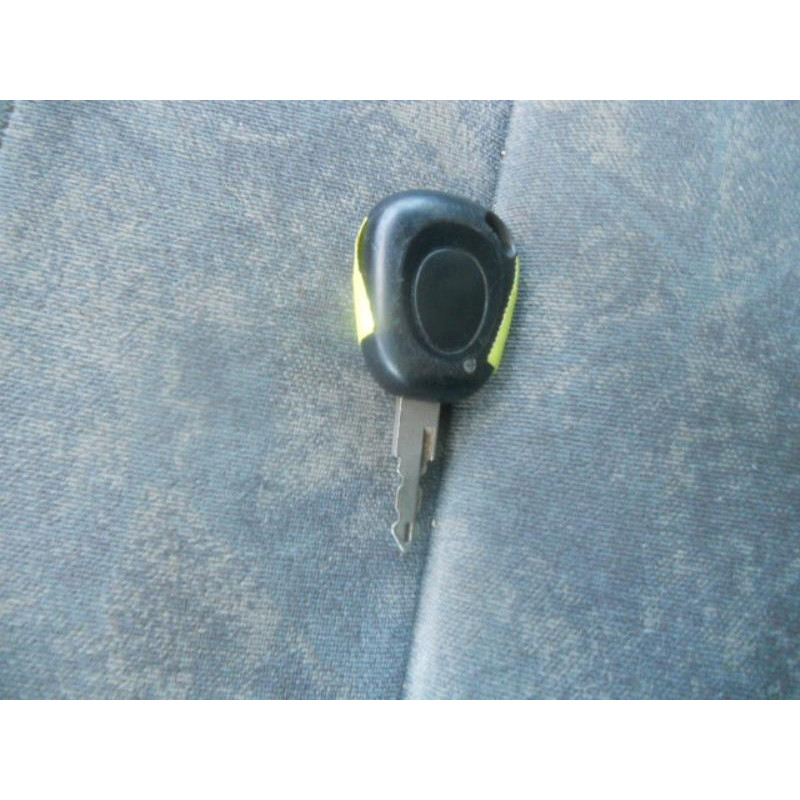 Bras essuie glace arriere RENAULT SAFRANE Photo n°7