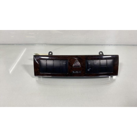 Bouton de warning MERCEDES CLASSE C 203 Photo n°1