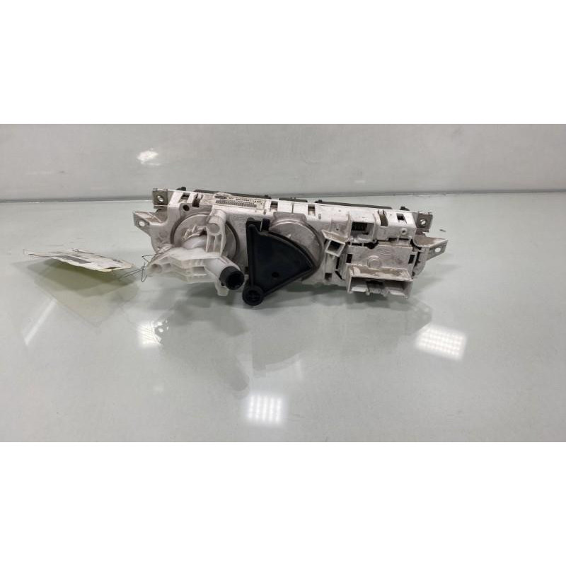 Commande chauffage FORD FOCUS 2 Photo n°3