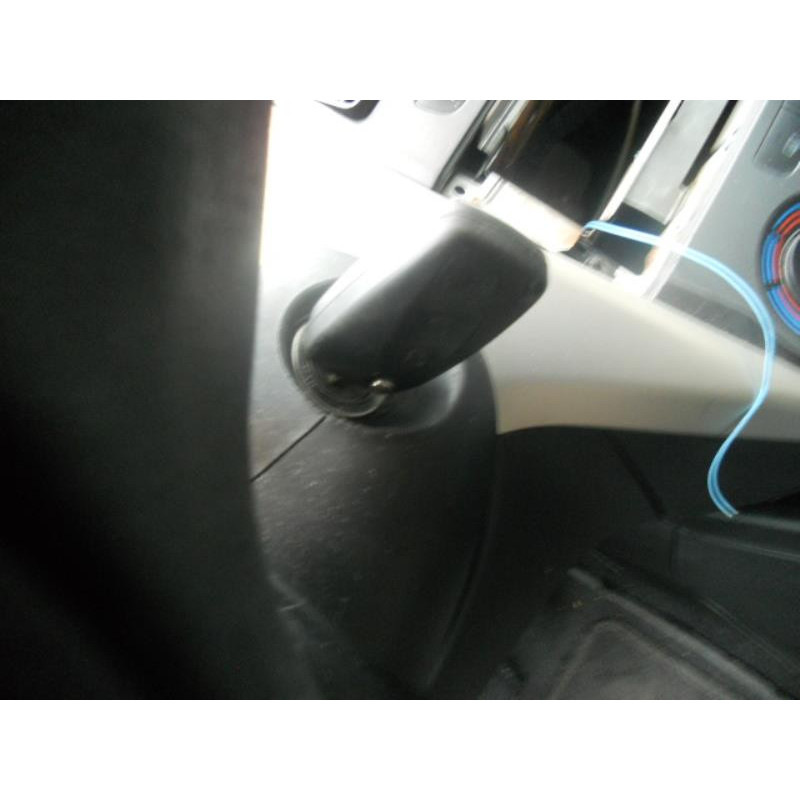 Bouton de warning FIAT GRANDE PUNTO Photo n°11