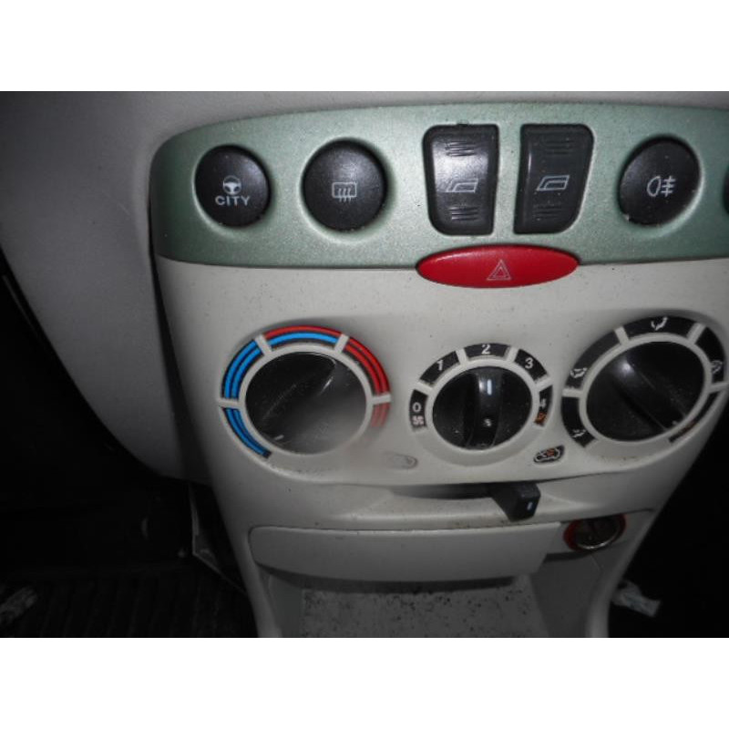 Feu arriere stop central FIAT PUNTO 2 Photo n°9