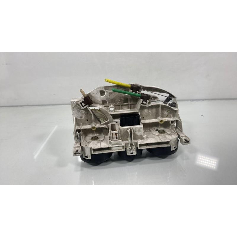 Commande chauffage SEAT TOLEDO 2 Photo n°2