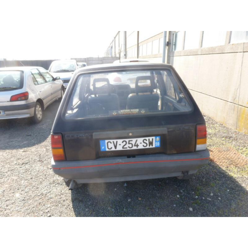 Optique avant secondaire gauche (feux)(clignotant) OPEL CORSA A Photo n°6