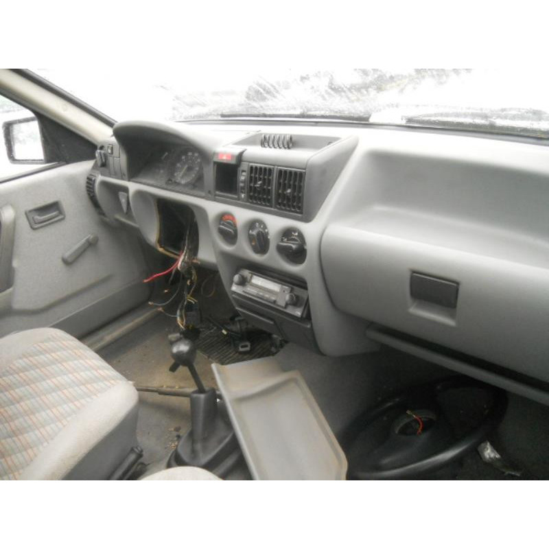 Optique avant secondaire gauche (feux)(clignotant) OPEL CORSA A Photo n°8