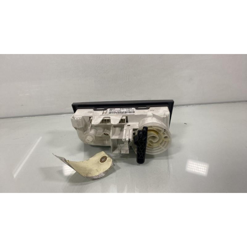 Commande chauffage OPEL MERIVA A Photo n°2