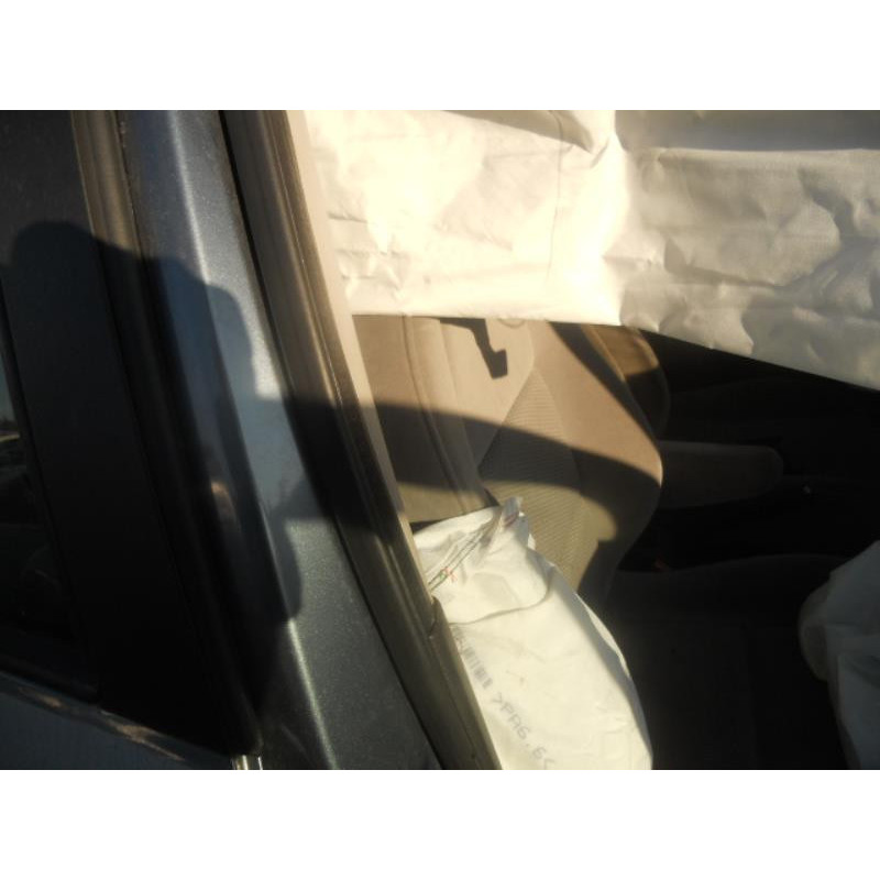 Leve vitre electrique arriere gauche PEUGEOT 307 Photo n°8