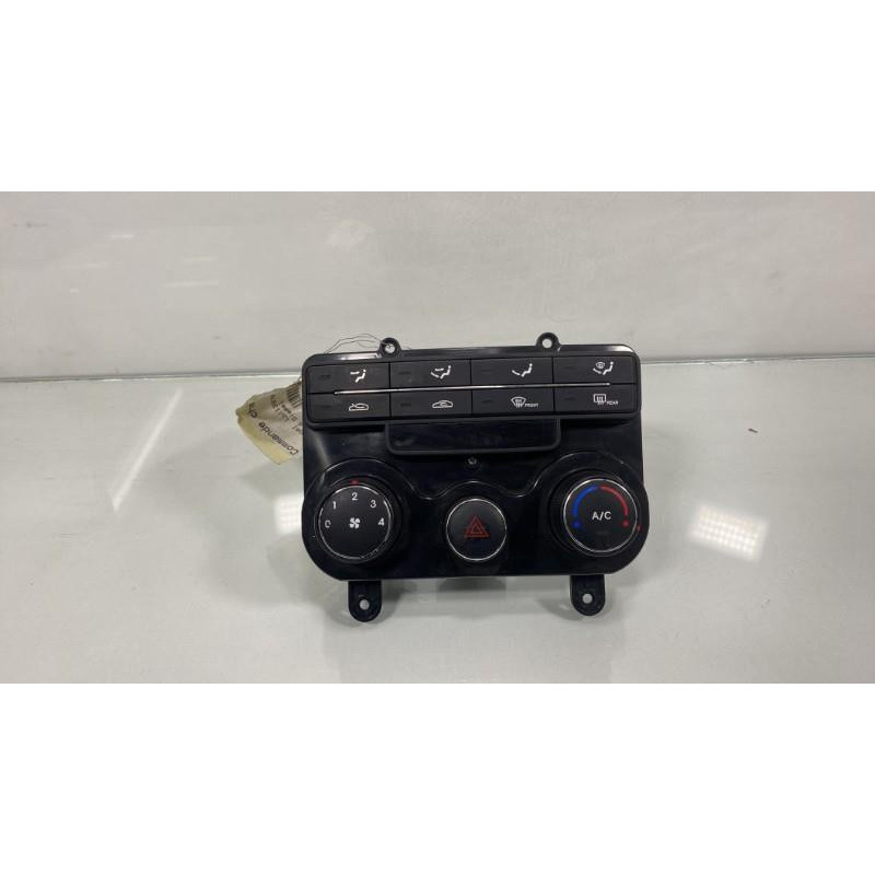 Commande chauffage HYUNDAI I 30 1 Photo n°1