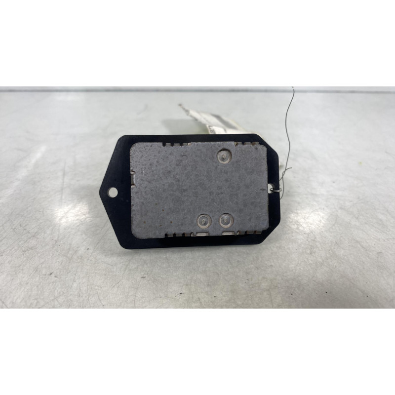 Resistance chauffage TOYOTA YARIS 2 Photo n°1