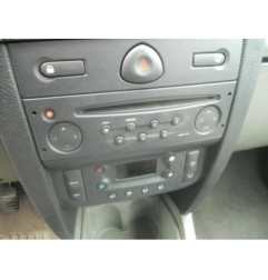 Poignee interieur avant droit RENAULT CLIO 2
