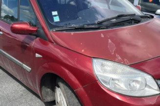 Calculateur moteur RENAULT SCENIC 2
