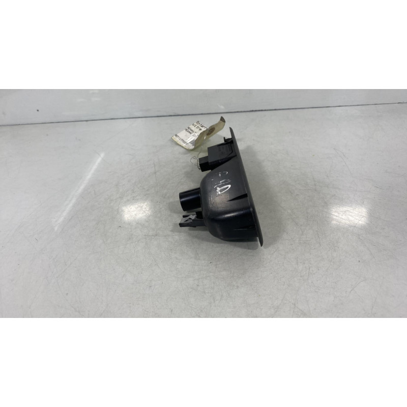 Interrupteur de leve vitre arriere droit RENAULT MEGANE 3 Photo n°2