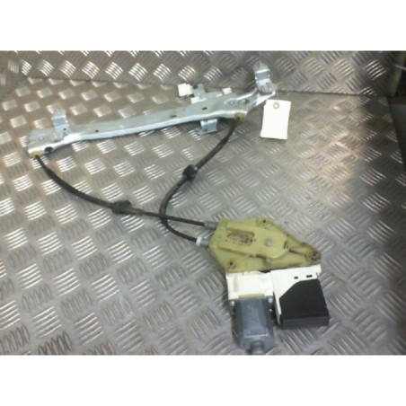 Leve vitre electrique arriere gauche RENAULT MEGANE 3 Photo n°1