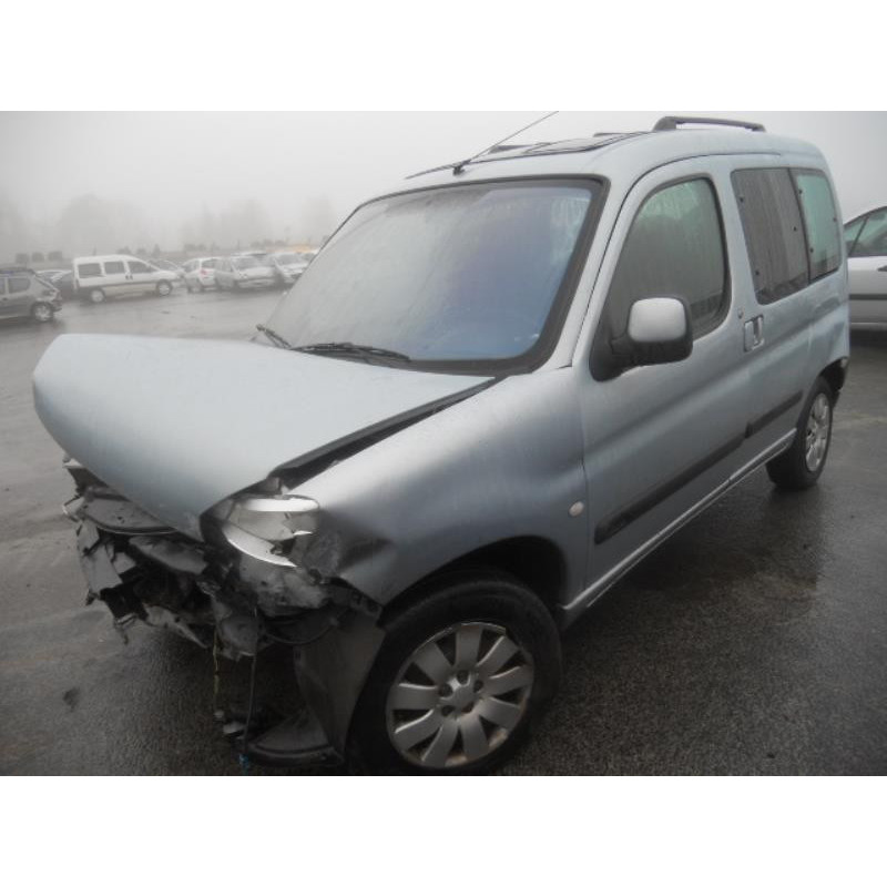 Vitre arriere droit CITROEN BERLINGO 1 Photo n°5