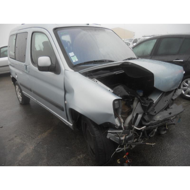 Vitre arriere droit CITROEN BERLINGO 1 Photo n°7